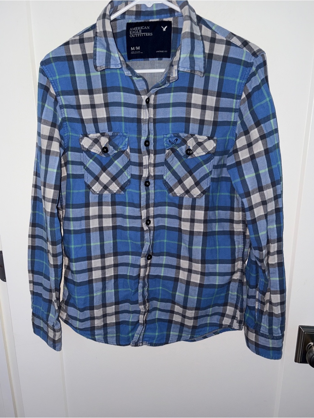 American Eagle vintage fit plaid flannel shirt men's M EUC LN